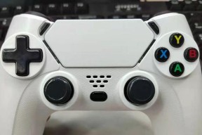 如何在PS3上使用PS4无线手柄（使用PS4无线手柄畅玩PS3游戏）
